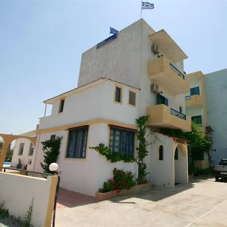Handakas Ξενοδοχείο Αμουδάρα